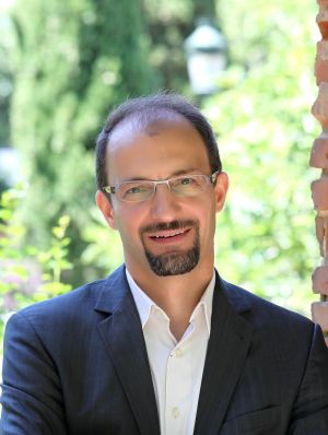 Pr Pierre Dubois